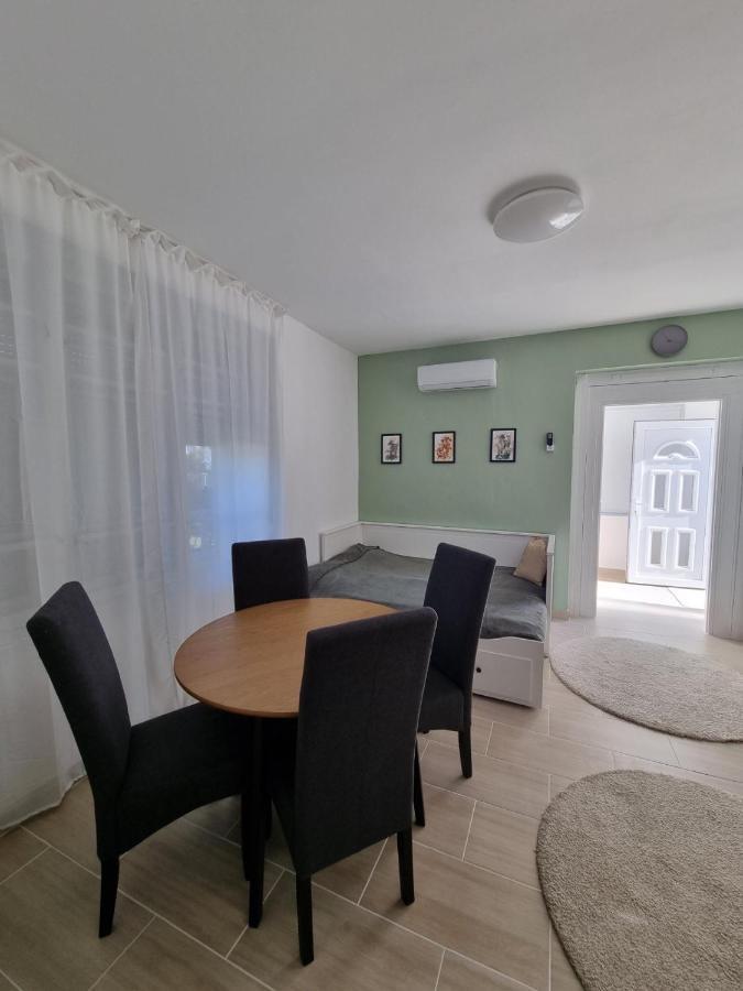 Nivo Apartman Siofok Apartment Balatonszabadi Fürdőtelep Екстериор снимка